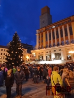 Rozsvícení vánočního stromu v Jablonci na Mírovém náměstí