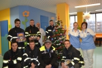 Hasiči z SDH Maršovice rozdávali o Vánocích dětem radost ve školce, v nemocnici i v dětském domově