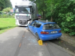 Nehoda kamionu a osobního auta v Rychnově u Jablonce