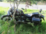 Střet motocyklu s autem v Plavech
