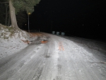 Nehoda dvou vozidel na silnici z Mariánské Hory do Albrechtic v Jizerských horách