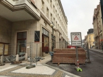 Začátek stavby lešení a opravy fasády jablonecké radnice