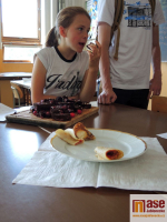 Projekt studentů tanvaldského gymnázia Žijeme proto, abychom jedli, nebo jíme proto, abychom žili?