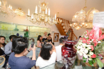 Ve městě Rangún v Barmě otevřeli showroom nazvaný Traditional Czech Crystal