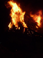 Požár chalupy v Kořenově, v části obce Polubný
