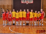 Basketbalový tým mladších žákyň Bižuterie Jablonec.