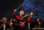 Pořad Pavel Šporcl: Vánoce na modrých houslích v jabloneckém divadle