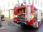 Zásah hasičů při požáru v bytovém domě v Jablonci nad Nisou v ulici Průmyslová