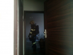 Zásah hasičů při požáru v bytovém domě v Jablonci nad Nisou v ulici Průmyslová