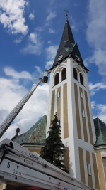 Požár kostelní věže v ulici Markova v Liberci