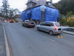 Srážka dvou aut v Krkonošské ulici v Desné