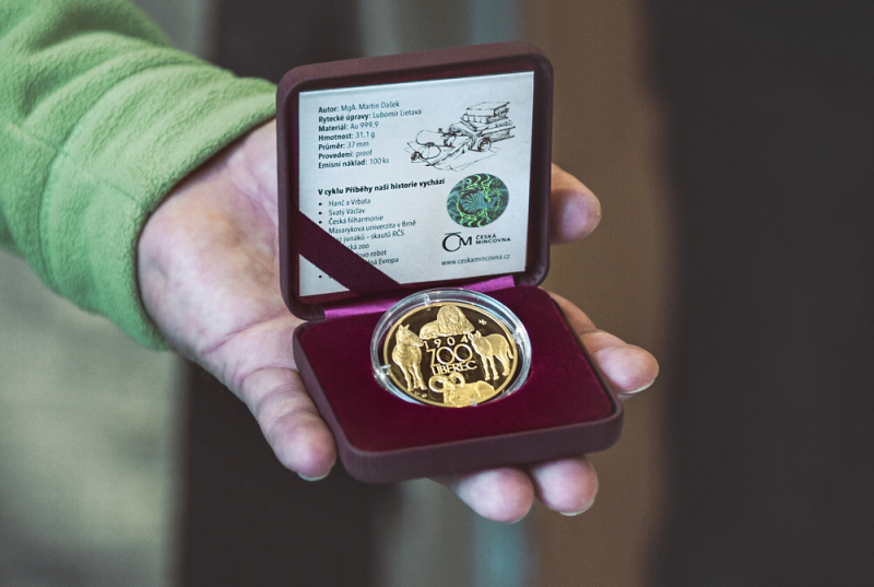 Představení pamětní medaile z cyklu Příběhy naší historie v liberecké Zoo