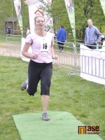 Broznová v kategorii open ženy Daniele Roštejnská.
