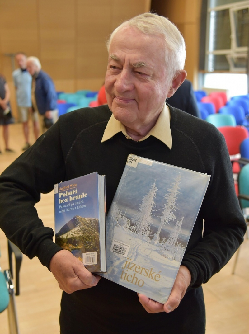 Slavnostní vyhlášení třetího ročníku soutěže Kniha roku Libereckého kraje<br />Autor: Archiv KÚ Libereckého kraje