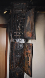 Požár v panelovém domě v ulici Mšenská v Jablonci nad Nisou