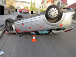 Nehoda dvou aut v Jablonci nad Nisou v ulici Mánesova