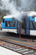 Požár vlaku Regiospider v Harrachově
