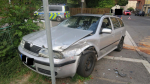 Srážka dvou aut v prostoru jablonecké křižovatky ulic Mánesova a Saskova