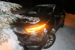 Na sněhu neudržel v Bedřichově vzdálenost a narazil do auta před sebou