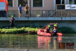 Zásah hasičů kvůli úniku oleje do řeky Jizery na Malé Skále