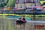 Zásah hasičů kvůli úniku oleje do řeky Jizery na Malé Skále