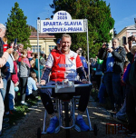 Trakařem na derby 2025