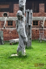 Dřevěné sochy ve Františkově n.J.